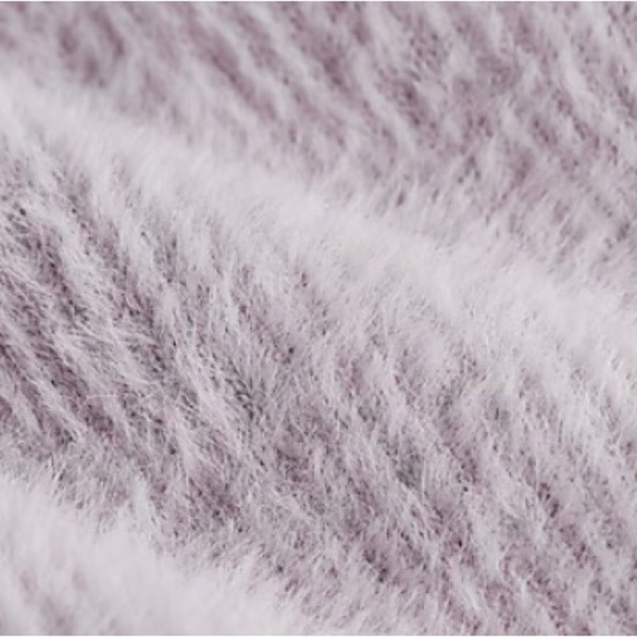 Express/ NWT/ Fuzzy Fur Sweater Pencil Skirt / LG - Picture 2 of 8